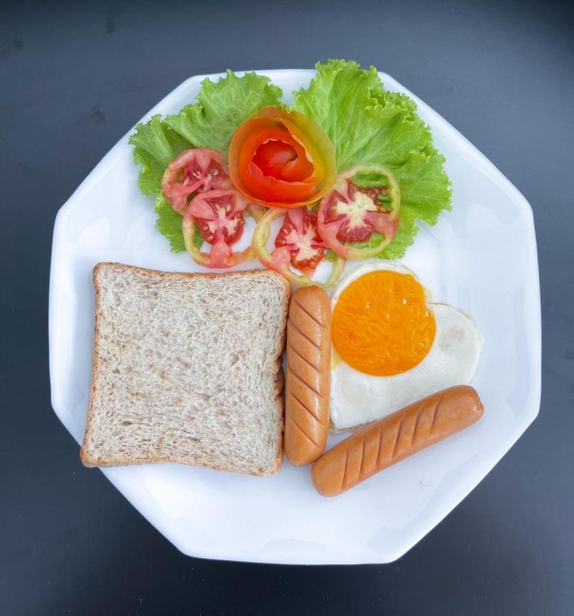 Tj Boutique Hotel Uthai Thani Eksteriør bilde